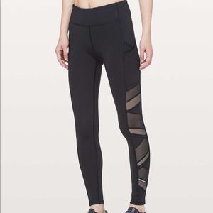Lululemon Speed Up Tight Mesh 28”